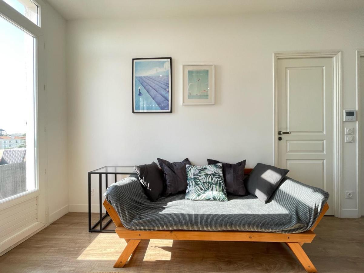 Nice Renting - Cambrai - Luxurious Sea View Terrasse - King Bed - Parking - Ac - Fully Equipped エクステリア 写真